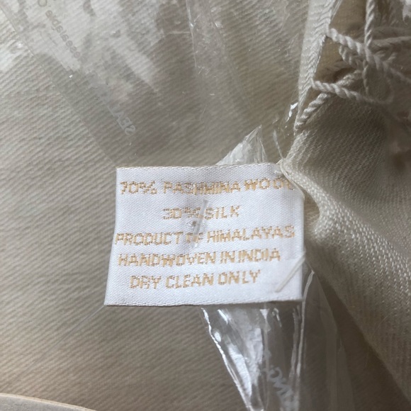 Cashmere Pashmina - Picture 5 of 5